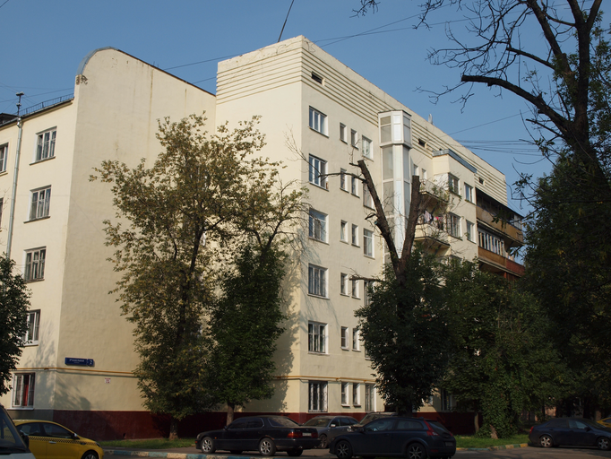 3-я Кабельная улица 2)